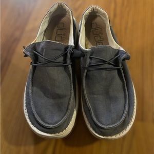 Woman’s Hey Dudes-Navy